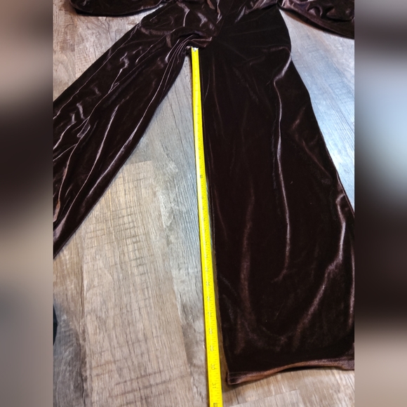 MISSGUIDED Chocolate Brown Velour Pantsuit - 4 - Picture 10 of 11
